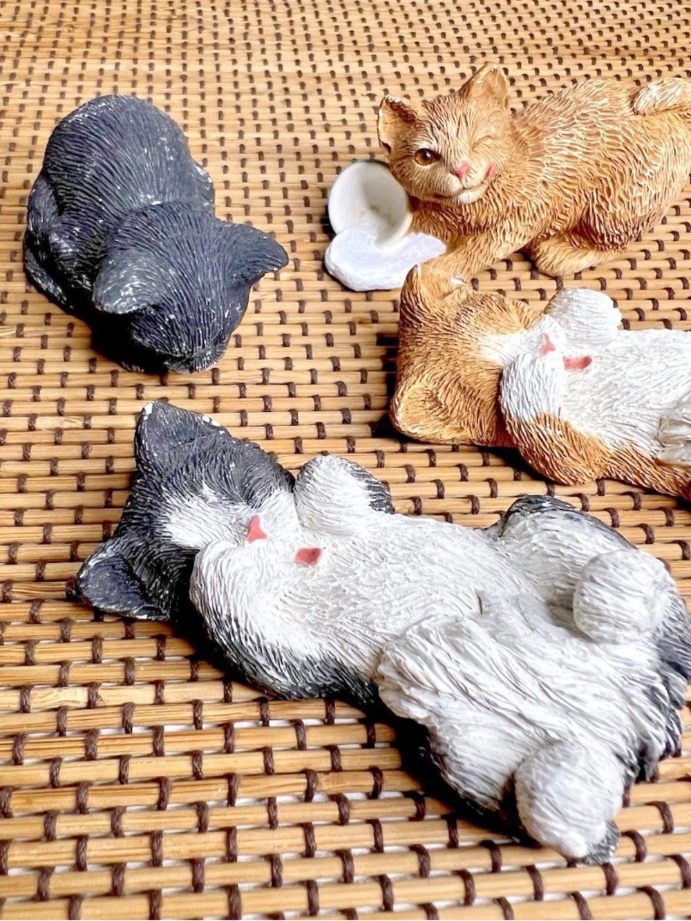 Set of 4 Vintage Sandra Brue Sandicast Cat Figurines Collectibles Signed 3”